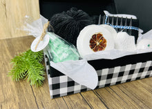 Load image into Gallery viewer, Christmas Spa Basket for Him
