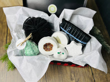 Load image into Gallery viewer, Christmas Spa Basket for Him
