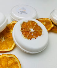 Load image into Gallery viewer, Organic Citrus bath bombs
